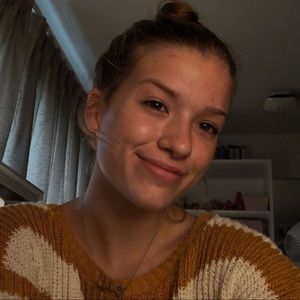 Meet your Posher, Alana